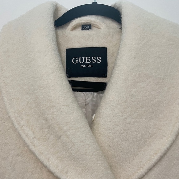 Guess Cream Colored Boucle Wool Double-Breasted Long Coat Faux Fur Shawl Collar - Picture 10 of 12